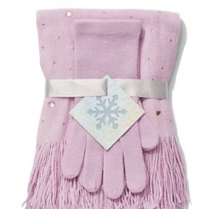 New York and Company Scarf Set